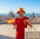 Kit de Animación de España – ¡Set Completo de 7 Piezas con Gorro Bucket, Gafas, Banderas y Más!